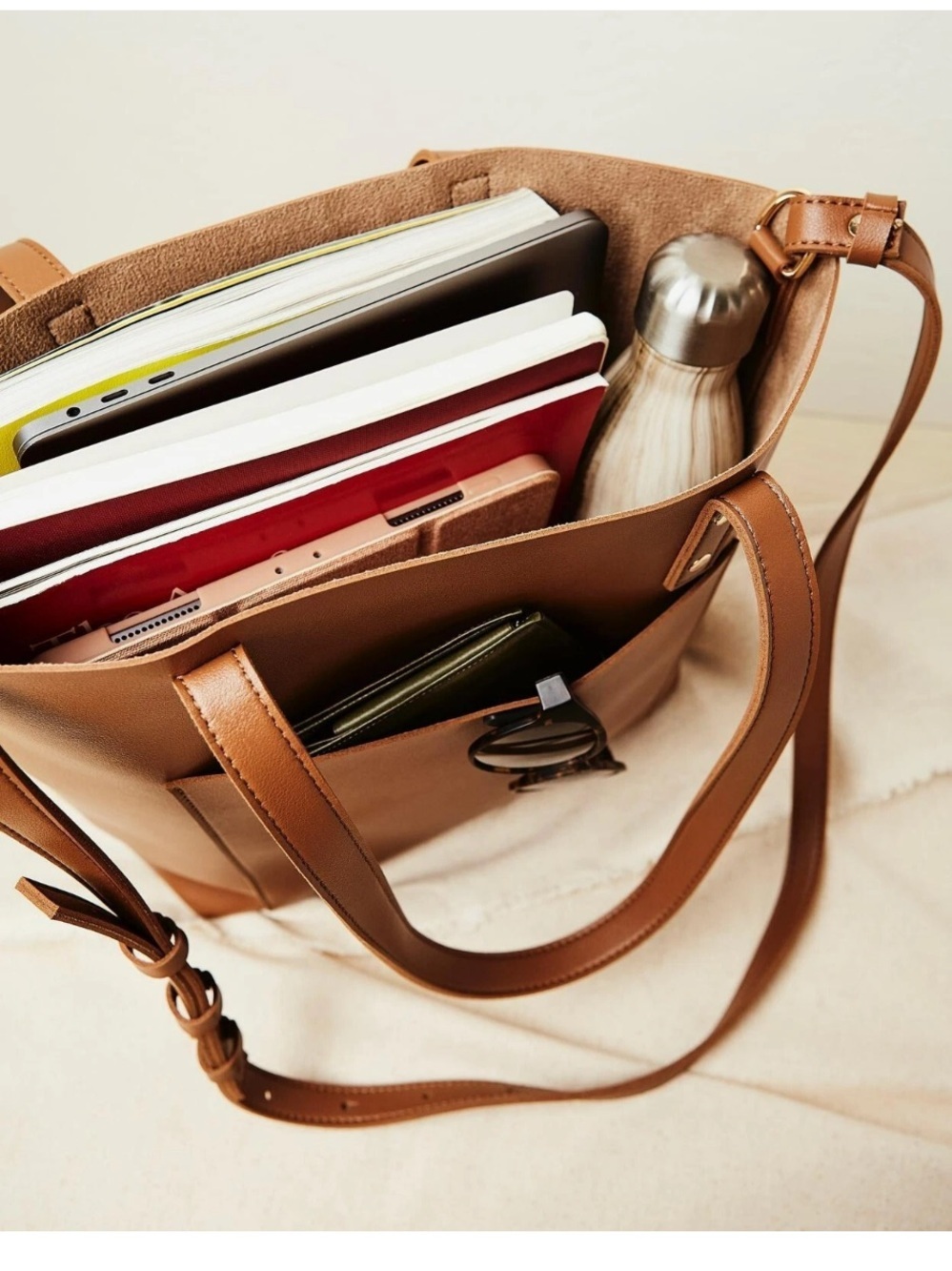 Henny + Lev Danielle Everyday Vegan Leather Tote Bag - Picture 2 of 15
